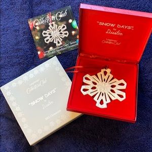 NIB Longaberger 2001 Dustin Snowflake ornament